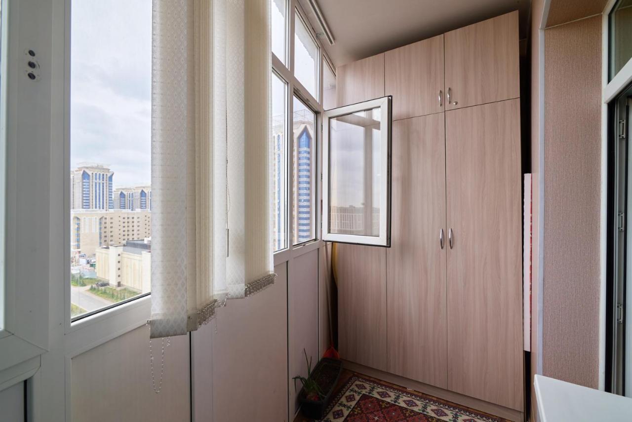 Квартира В Самом Центре Столицы Казахстана Apartment Astana Exterior photo
